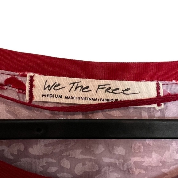 Free People We the Free Burnout Velvet Oversized Neo Punk Animal Top Size Medium - Picture 7 of 8